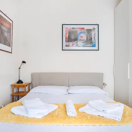 Boutique Caravaggio * Rome
